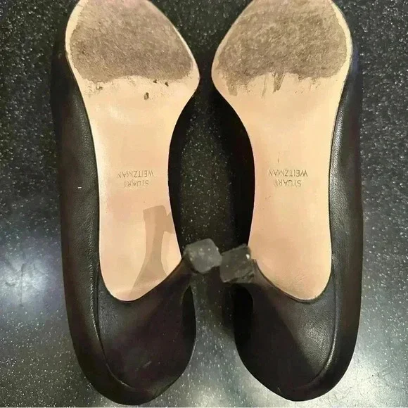 Stuart Weitzman leather black pumps with golden detail - Picture 5 of 8